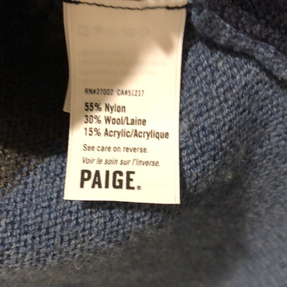 Paige Poncho with attached scarf - Picture 4 of 5